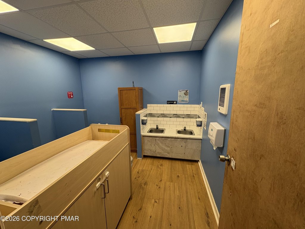 Picture 7