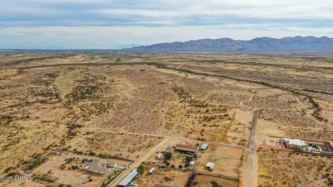 9-Acre Parcel in Wittmann, AZ