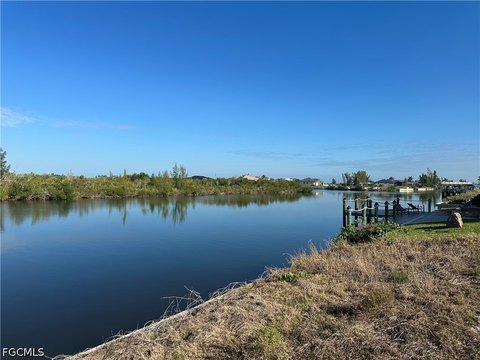 Waterfront Land in Cape Coral