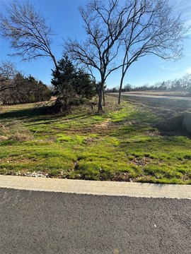 Oversized Corner Home Lot