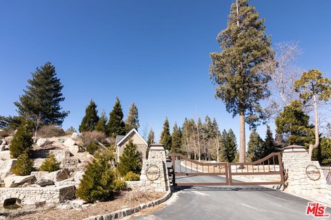 Land, Lake Arrowhead, CA