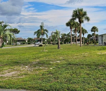 Land, PORT CHARLOTTE, FL