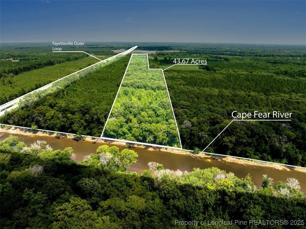 43 Acres on Cape Fear River