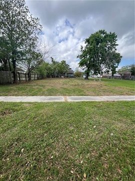Residential Lot in Chalmette Vista