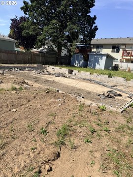 LAND - Amity, OR