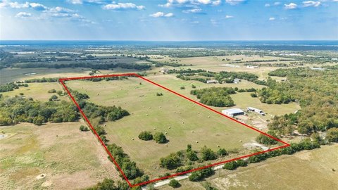 26.52 Acres in Campbell, TX