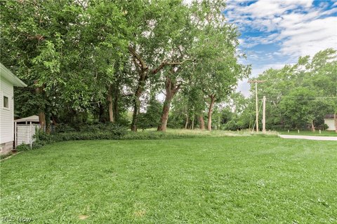 Land, East Cleveland, OH