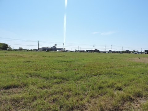 Commercial Land in Mabank, TX