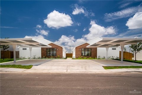 New Fourplex Near UTRGV Stadium