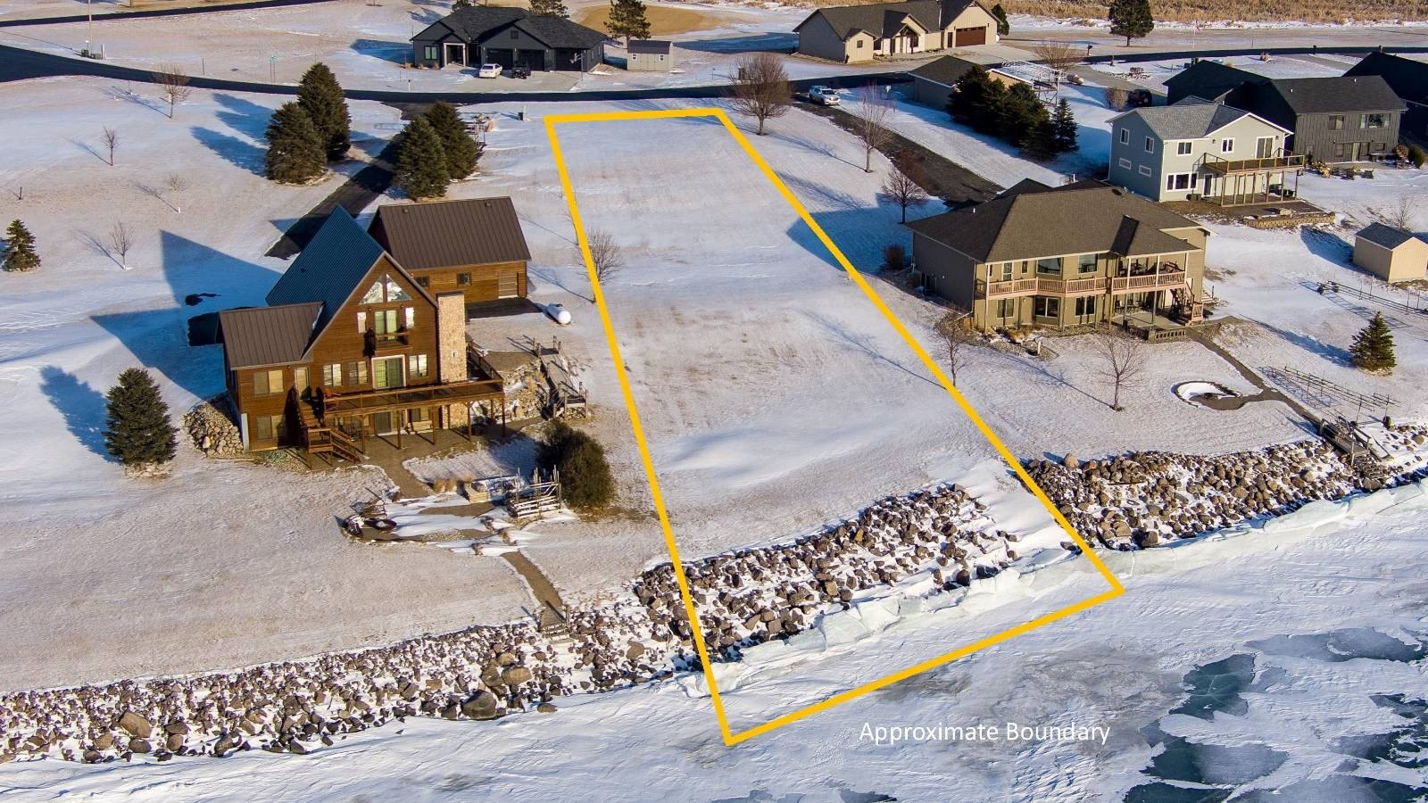 Lakefront Residential Lot on Lake Albert