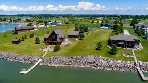 Lakefront Residential Lot on Lake Albert