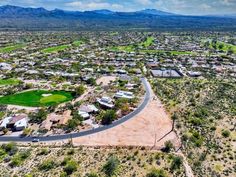 Large Lot in Tonto Verde