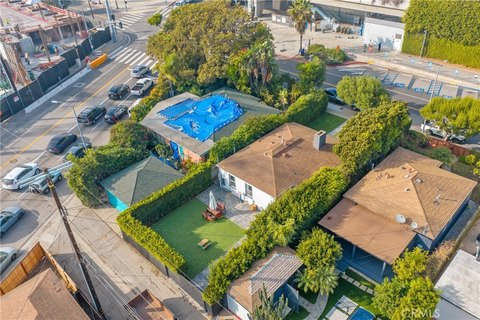 Land, Los Angeles, CA