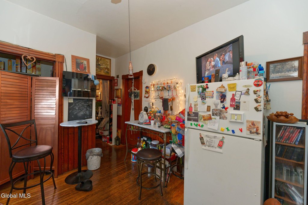 Picture 16