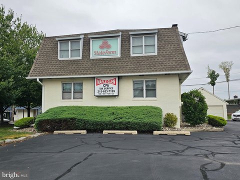 Meticulously Maintained Office Building