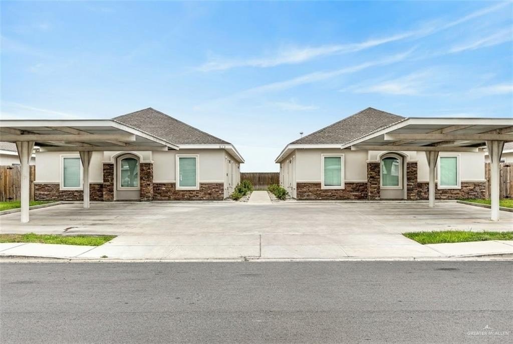 Edinburg Fourplex in Prime Location