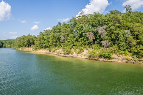 Waterfront Lot with Protected Covenants