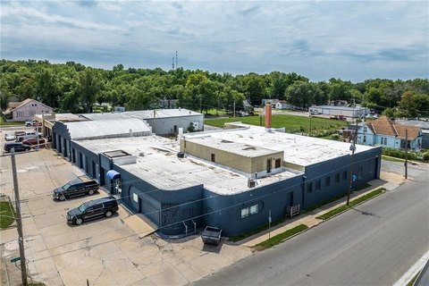 Sprawling Commercial Property in St Joseph