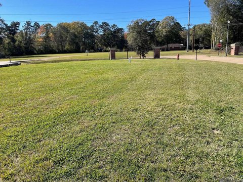 Land, Denham Springs, LA