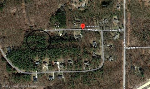 Land Near Brills Lake