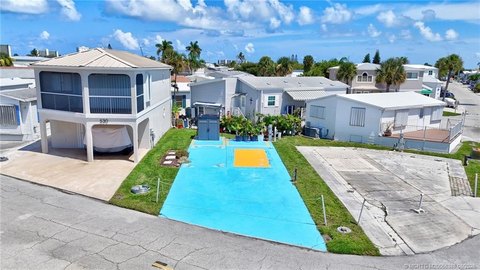 RV Lot in Nettles Island
