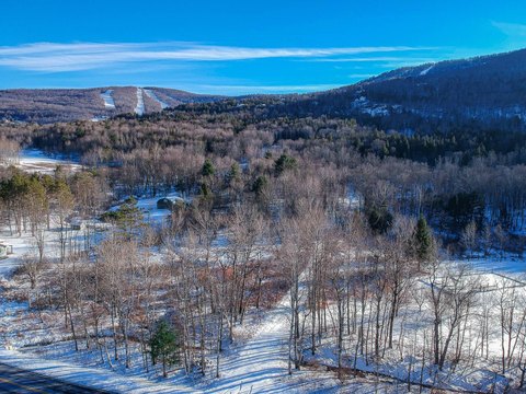 Unimproved Residential Lot in Windham