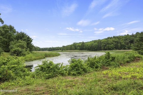 Expansive Acreage in New Marlborough