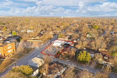 Cleburne Office Building For Sale