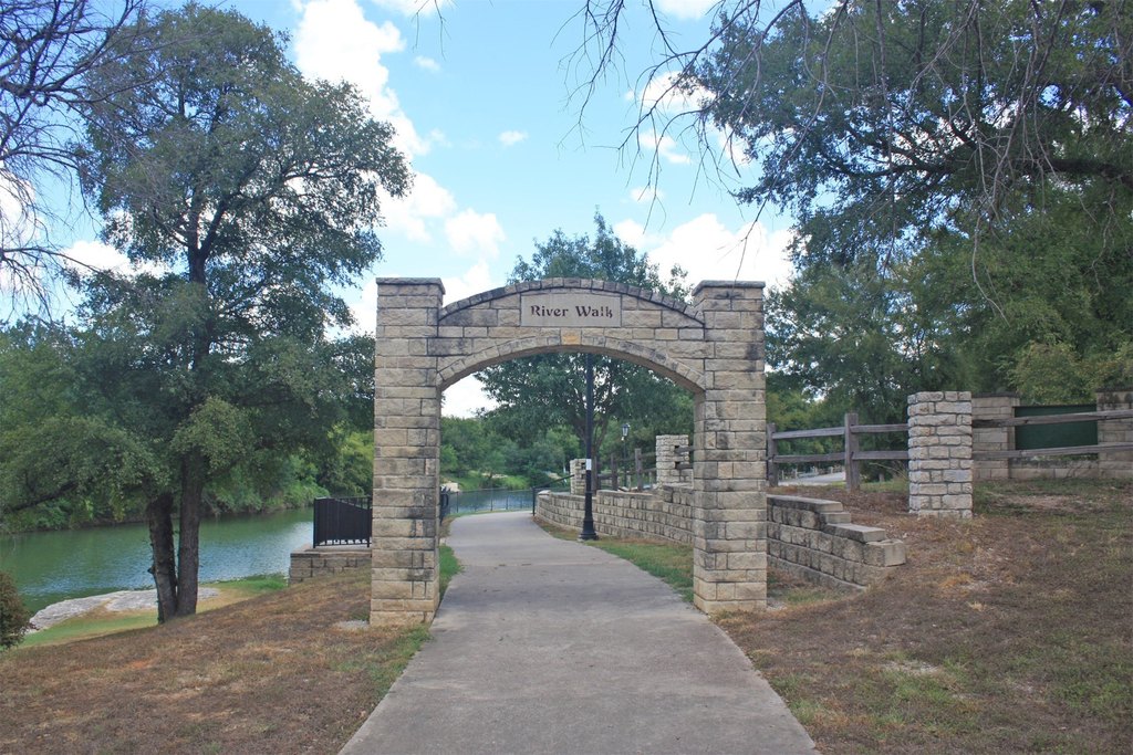 Picture 37