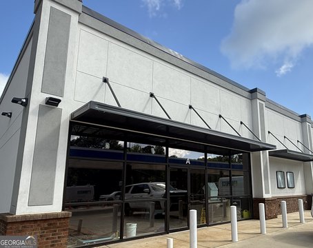 Retail Space in Monroe, GA
