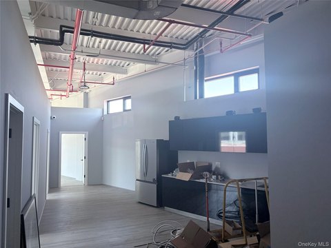 Second-Floor Flex Space