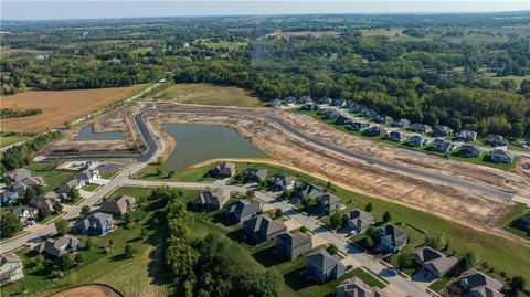 Residential Land in Kearney, MO