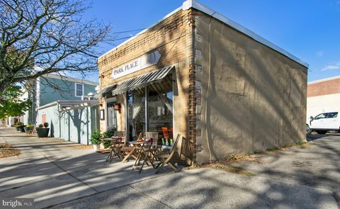 Turn-Key BYOB Restaurant Opportunity