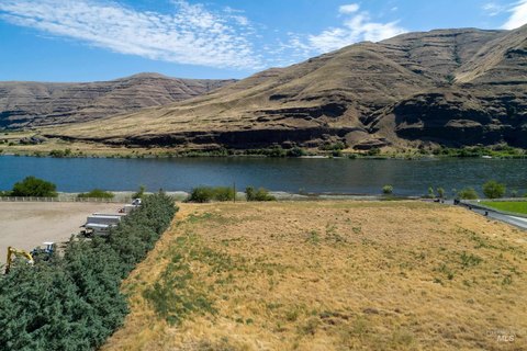 Land, Asotin, WA