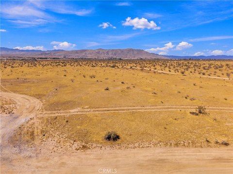 Land, Apple Valley, CA