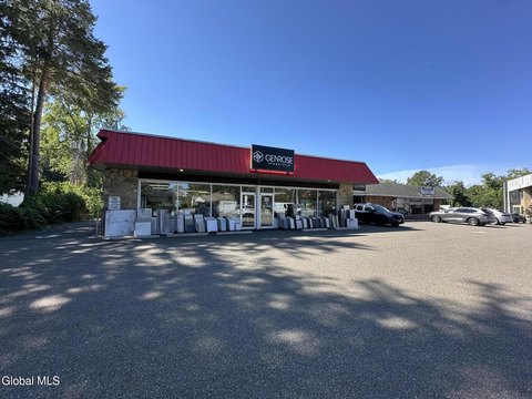 Flex Space with Retail and Warehouse Areas