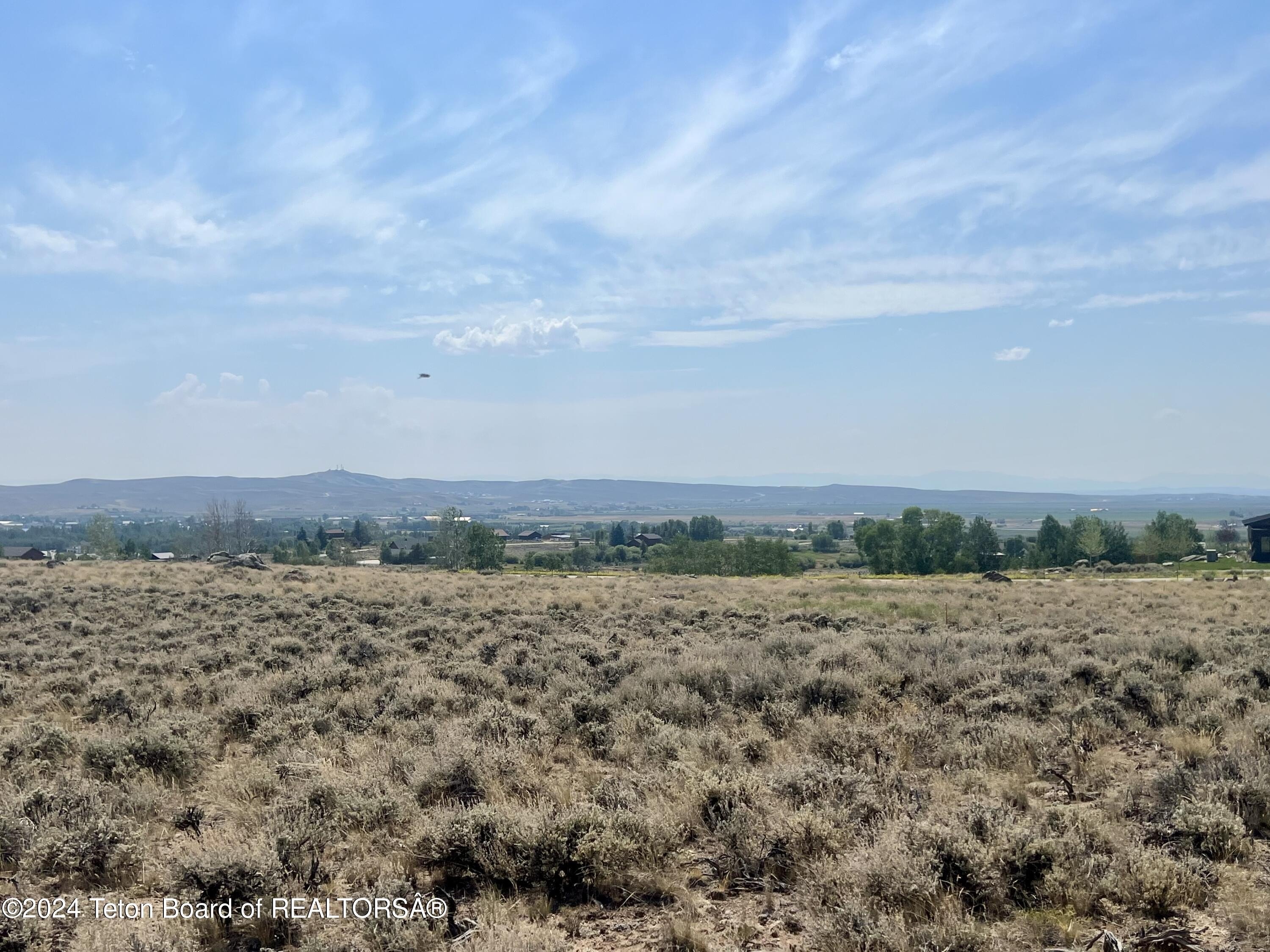 Land Near Fremont Lake