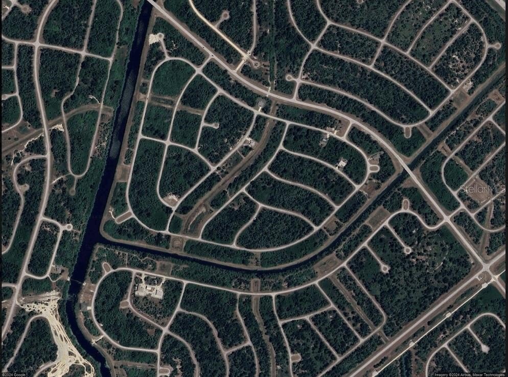 Residential Land in North Port