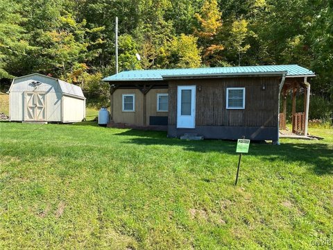 Hunting Camp Bordering State Land