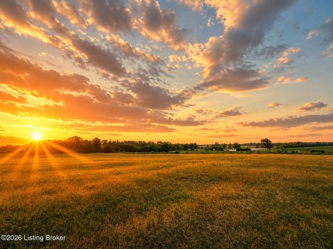 Gently Rolling Agricultural Pasture Tract