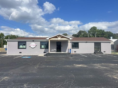 Move-In-Ready Renovated Commercial Building