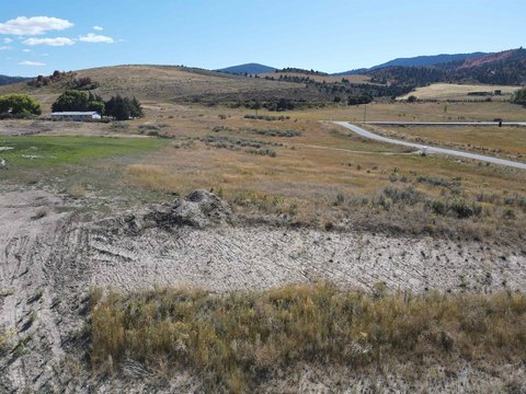 Residential Lot Near Golf Course