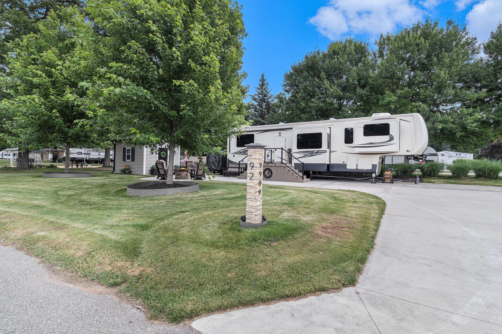 Land with Private Eating Area