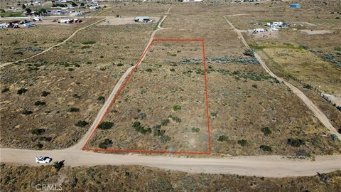 Phelan Land with Mountain Views