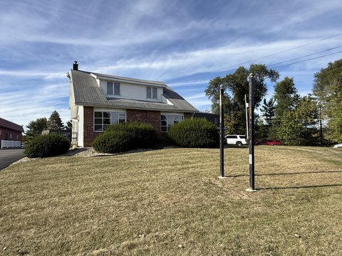 Retail Space in Summit Township