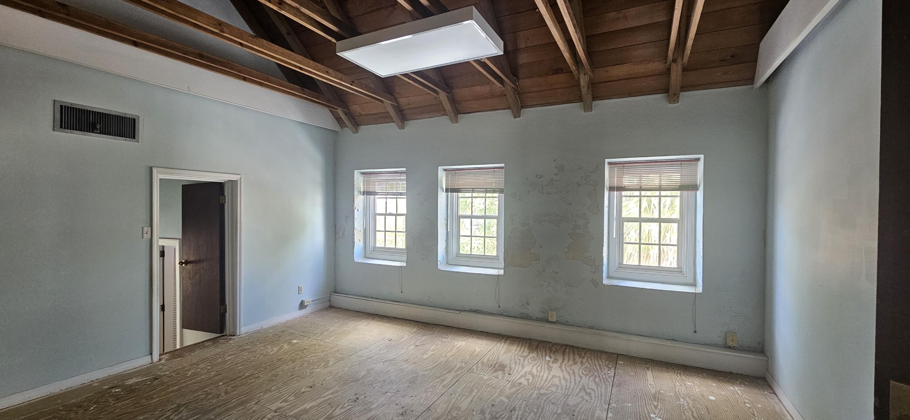 Spacious Office in Historic Building