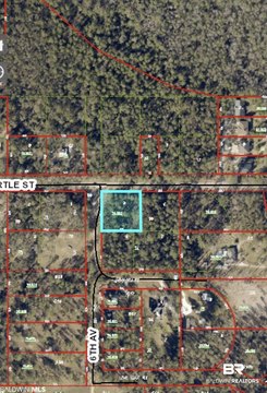 Vacant Corner Lot in Fairhope