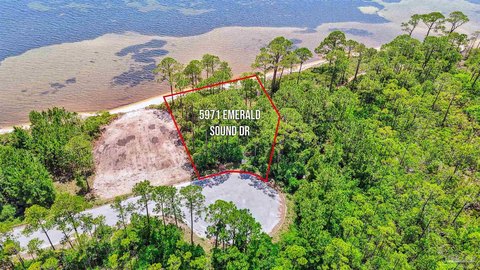 Waterfront Parcel in Gulf Breeze