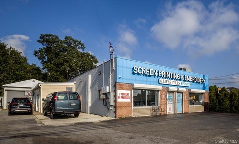 Industrial Building with Flexible Space