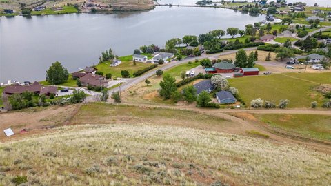 Buildable Lakefront Residential Lot